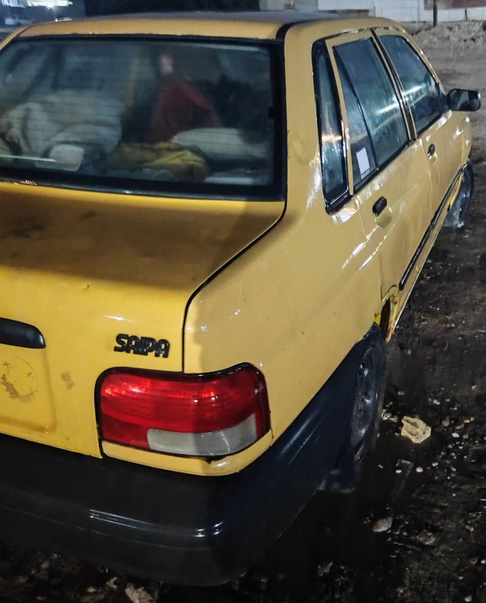 سلام وعليكم سايبه البيع موديل 2014 معمره شواصي حاليه بيه بس خشم سلف خارط السياره كير ومحرك نعمه السعر 19ورقه الشراي ينتصل مكلف بل نشر ***********
