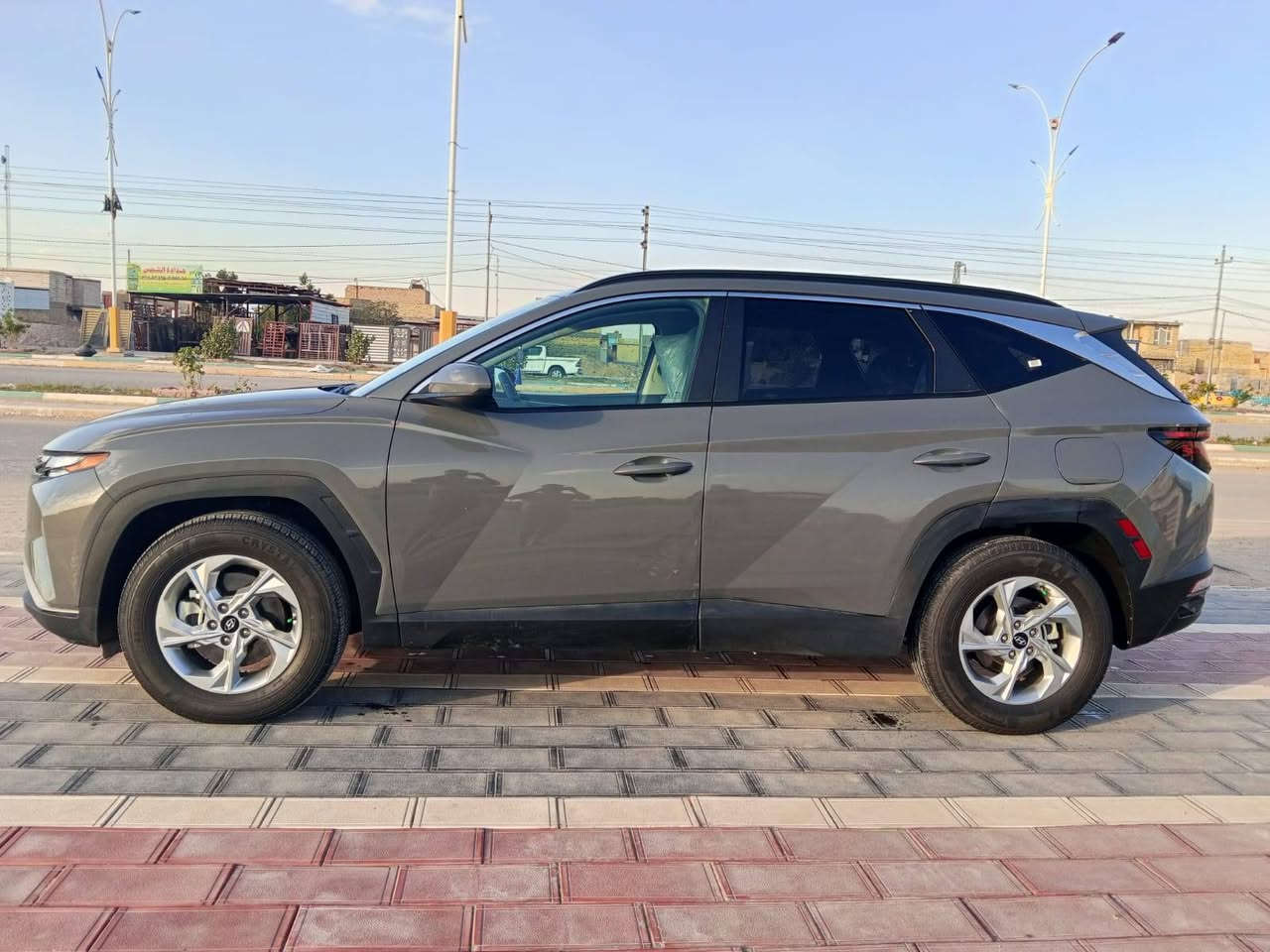 توسان اسمنتي 2024
ما مرقم 
تلث اوضاع قياده
تحديد مسار
رادار
هاند بريك كهربائي توفير وقود
شحن لاسلكي 
ماشيه 14 الف
تشغيل عن بعد
فول عدى الفتحه
البجم كبس وارد امريكي ضربه جدا جدا جدا خفيفه بالجوملغ الخلفي 
محرك 2500
السعر 180 مكاني ذي قار ***********
