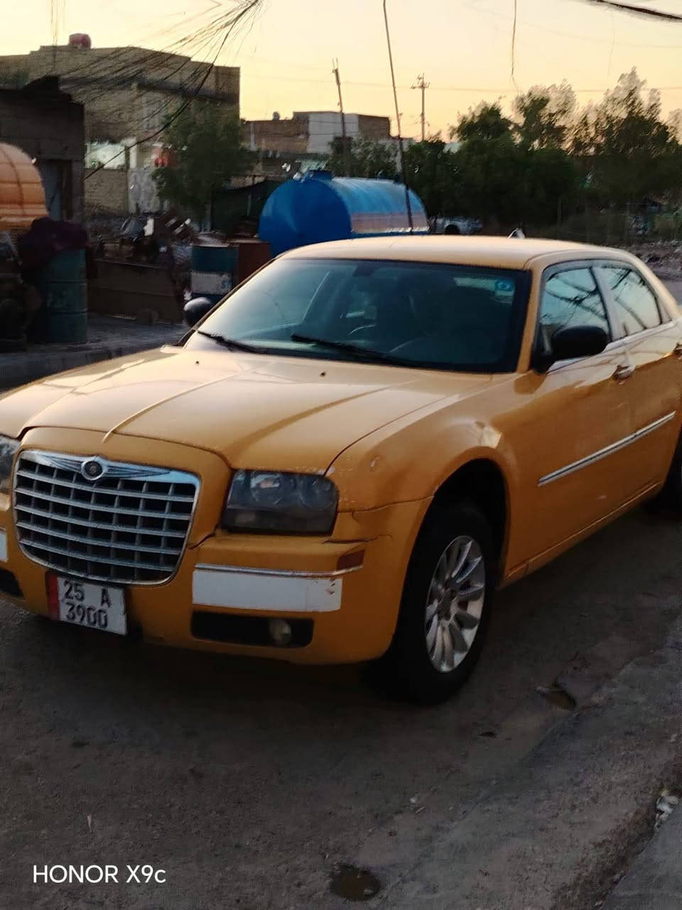 اوبامه 8 رقم كركوك تحويل او وكاله باسمنه 

خطها كوت بغداد  مصفره خط وبحث وغرامات

مكينه صار 20 يوم شاديها تبريد منضومه كلها جديده 

حداديه كله جديد سياره جاهزه للشغل برغي ما ناقصها 

مكان سياره كوت مركز المدينه 

السعر 98 وبيها مجال 

للاستفسار ***********
