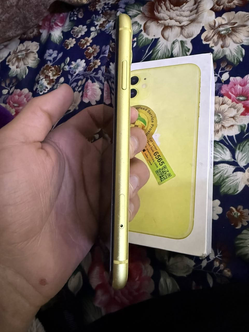 سلام عليكم اابرو عادي شرق اوسط نضافه٩٠ بطاريه ٧٤ ذاكره٦٤ تك شريحه وصيرها شريحه اكترونيه كامل ملحقاته تواصل ***********
