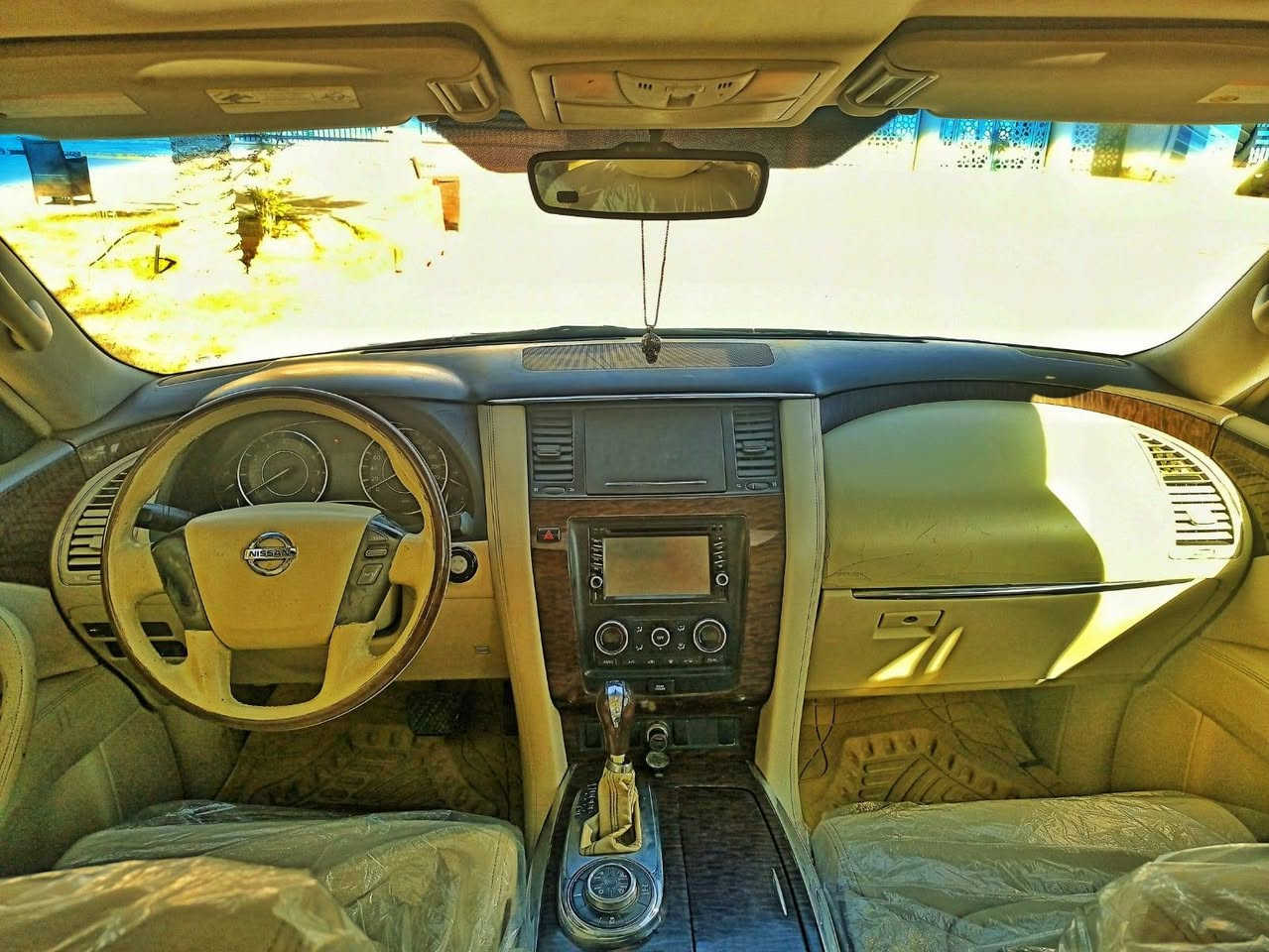 نيسان باترول سيف العرب 
 موديل 2010 وارد خليجي كفاله عامه من الضربه والتبديل والصبغ عده بارد بالجنطه واثر شخوط سونار موجود
رقم بغداد انكليزي بسمي مبدل محرك جديد + كير مكفول 

المواصفات :

لون ابيض صدفي مميز

محرك 8 سلندر

 تتسع المقصوره 8 راكب

المكينه الصغيره المرغوبه
 5600

القوه الحصانيه 320

تنفس طبيعي 

نظامABS

مساعد الفرامل barke assist

نظام المحافظه على المسارVSC

نظام توزيع قوه الفراملEBD

نظام مساعده التسلق

نظام مانع انحدار

نظام صوتي شبابي

حساسات اماميه 

حساسات خلفيه

حساس اطارات

شاشة كامره

4وضعيات قيادة
 رمال .ثلوج . صخور
طرق وعره

فتحه سقف كهرباء

صندوق كهرباء  

بصمه تشغيل

بصمه ابواب

قبضه ابواب نيكل

كشن السايق كهرباء

كشن الخلفي منفصل ملكي

كشنات حضن

اشاير باالمري

مانع انزلاق

مانع انغلاق

اناره محيطيه داخل المقصوره

مثبت سرعه

اوكس / يو اس بي 

داخل كريمي+صاج ملكي 

تبريد ثلاث قطع مركزي

طفايه بالصدر

طفايه خلفيه 

وهواي بعد بيه مواصفات

السعر 185 
 
للاستفسار ***********
