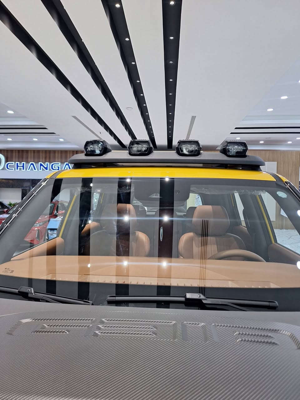 ‎ديبال G318
وحش شانجان وصل موديل 2026

بنظام كهربائي REEV 

محرك ١٥٠٠ تيربو يولد طاقة لشحن الكهرباء 

دفع رباعي

عزم الدوران 572

التسارع 5.9 ثانية لل 100كم

انظمة الراحة والسلامة والقيادة عالم ثاني 

مستمرين بعروضنة مستشار المبيعات علي ضياء ***********
