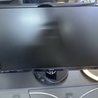 شاشة اسوس  مواصفاتها 144hz 1ms. بيها سماعتين داخليه 2w فول HD  بيها من...