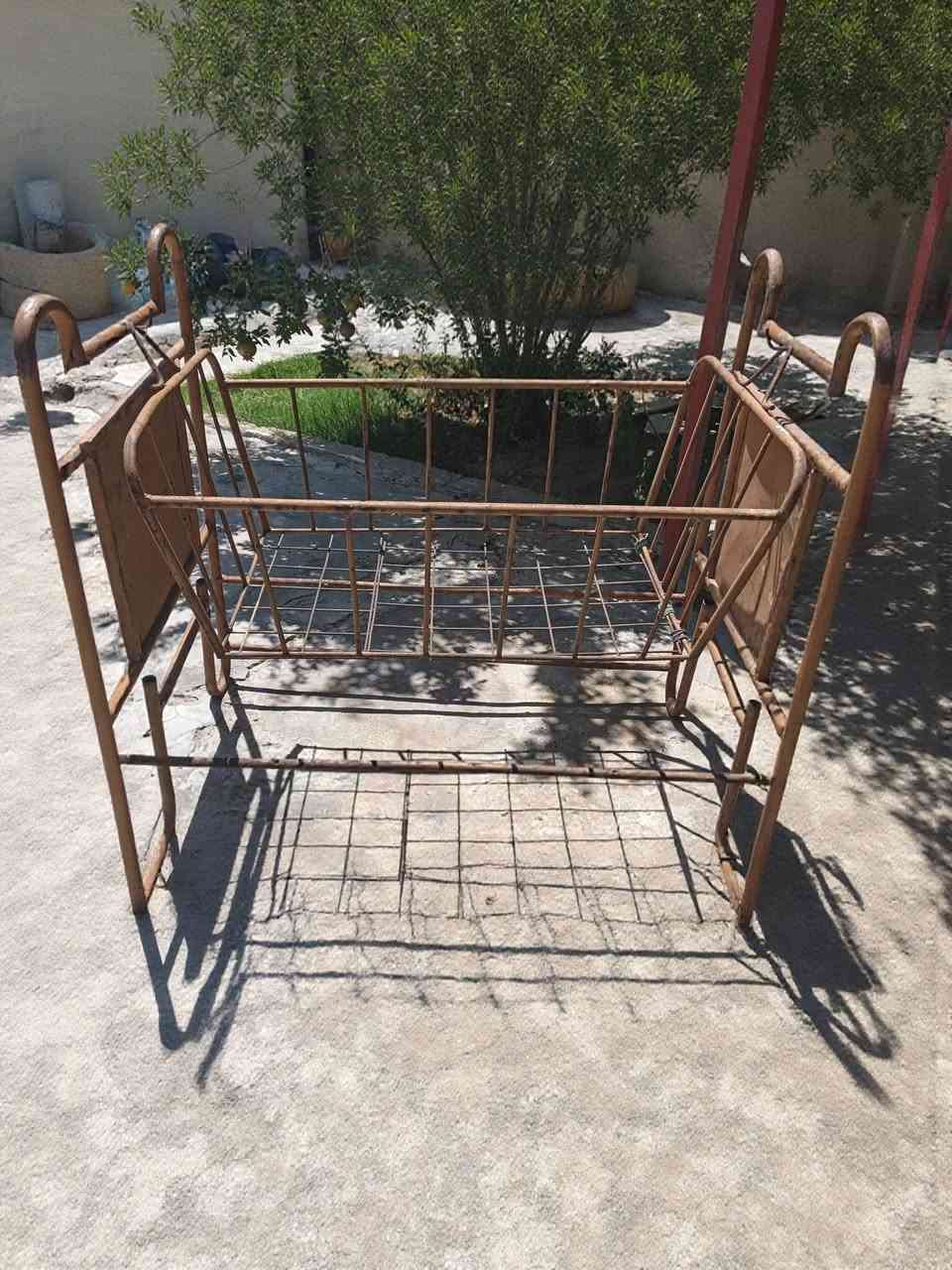 #مرجوحة للبيع سعر 20 الف 
رقم / ***********
