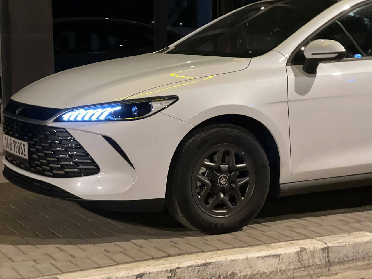 سلام عليكم بي وي دي جن بلاس  كفاله عامه مديل 2025ماشيه 3الف زيرو وضع شركه رقم بصره تحويل ***********سعر ...131...مكان بصره البصرة, العراق
