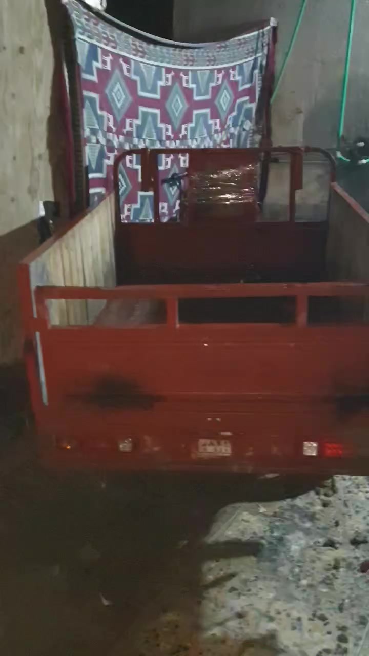 سلام عليكم بدي تفصال مراوس رقمي***********مكاني بصره هارثه
