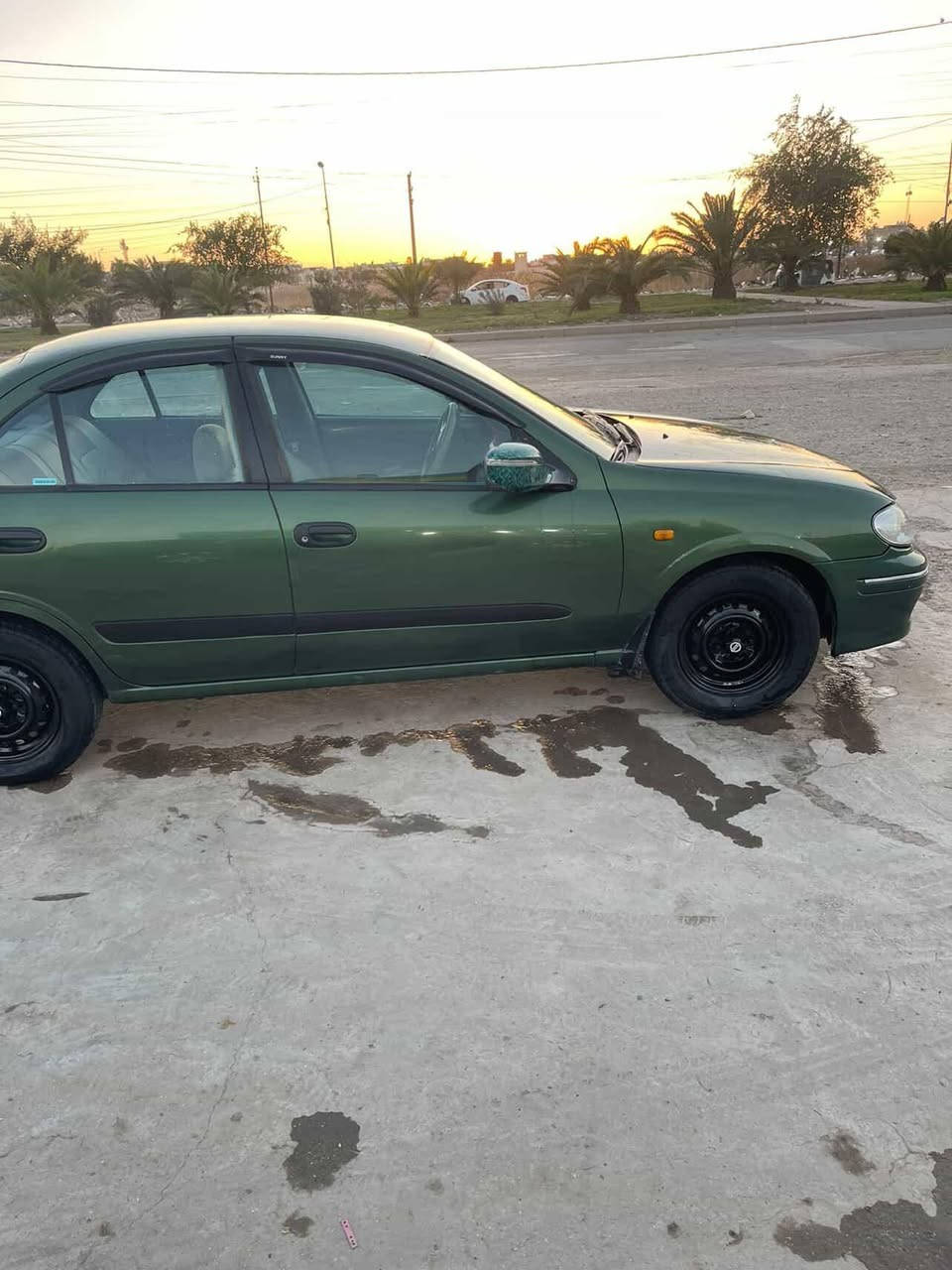 نيسن سني يبني بلد يسره سيرمابيه ضربه تبريد ثلج بيه جملغ بي رصع بصيطه سيره بلديه ما بي صبغ *********** بغداد, العراق
