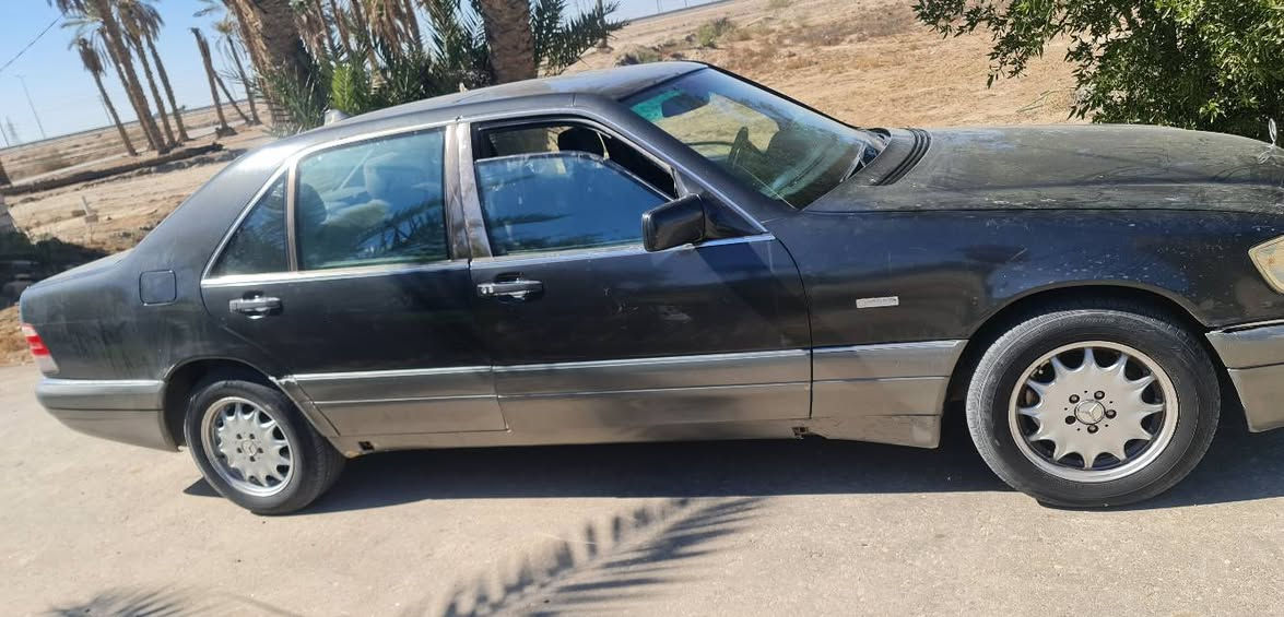 سلام عليكم
سياره مارسدس لبيع او مراوس موديل ٩٤
شبح مكينه خراطيم كير ديفور سياره جاهزه من كلشي 
السعر ٦٥
***********
***********
