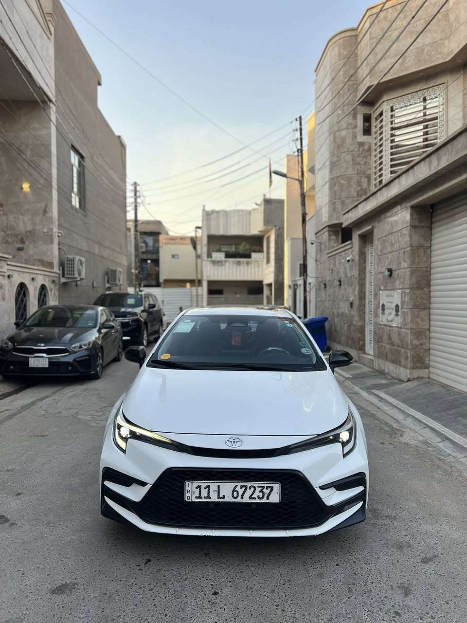 اسلام عليكم كورلا 25 GR 
فول مواصفات 1/1
فتحة بصمة شاشة جبيرة كراسي كهرباء ويلات سود داخل احمر وبعد بيها مواصفات 
ماشية 12 الف كيلو متر مكفولة 
للاستفسار ***********
