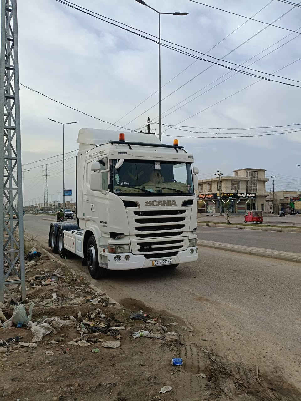 سكانيا موديل 2013 قلاب سنويه منضومه قلاب تخم تاير محرك 440 عرجه رتايدر ثلاجة السعر  خاص مكان ميسان *********** ***********
