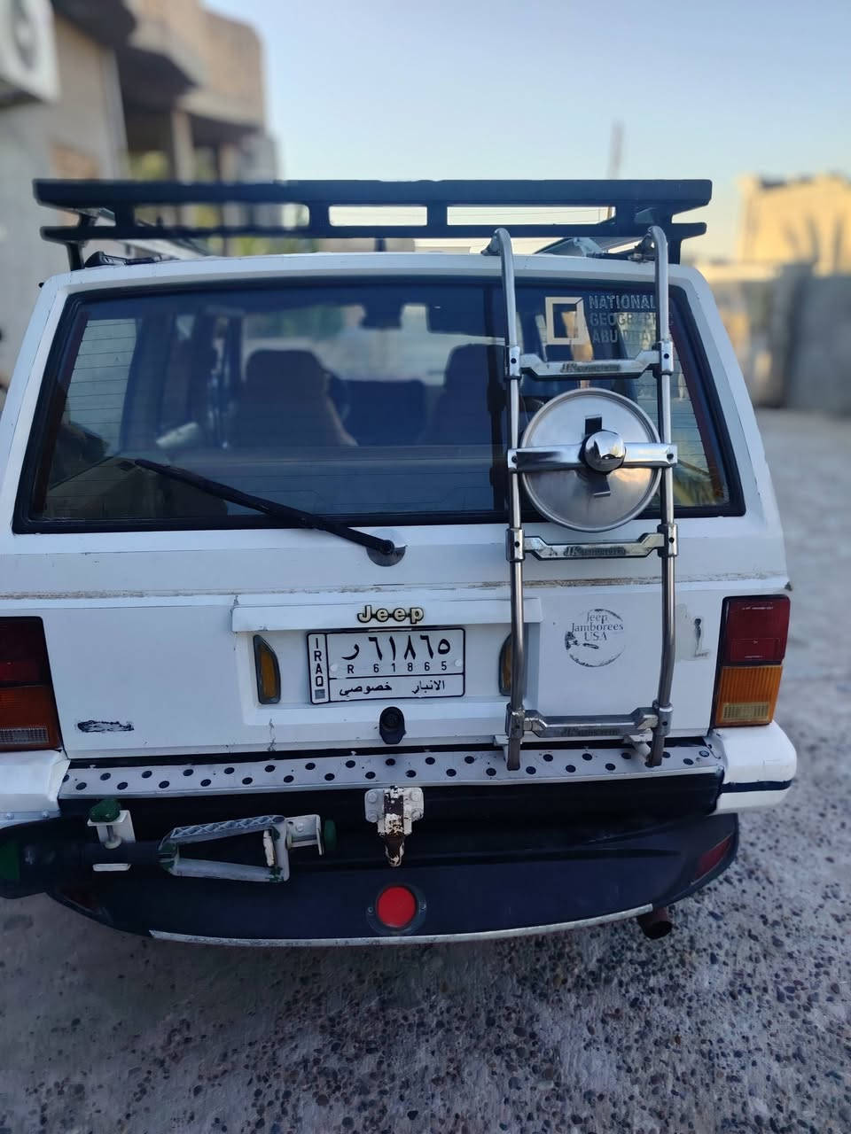 جيب شيروك رقم انبار بسمي محرك بطه موديل 91 السعر 40 رقم تلفون ***********

