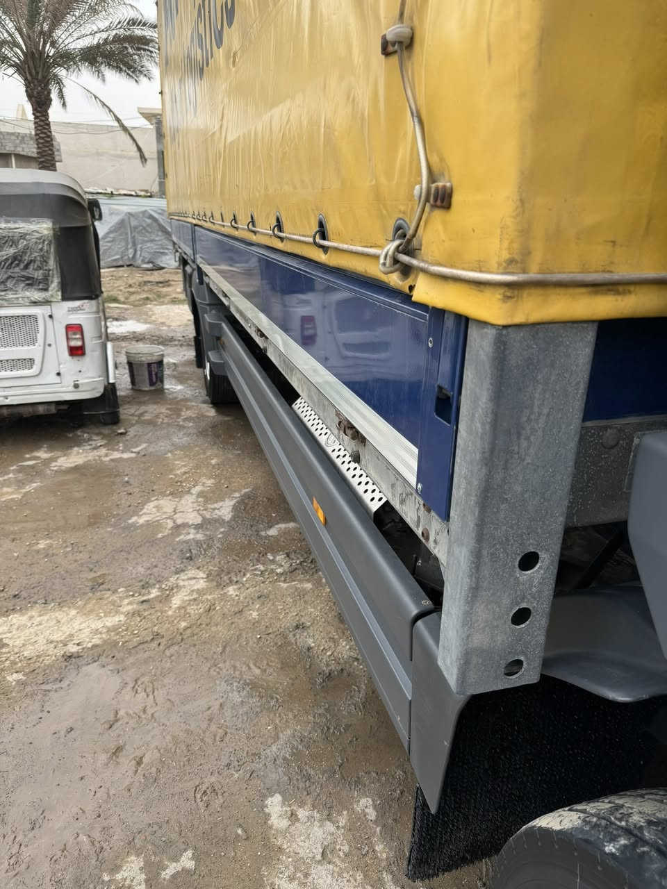 سلام عليكم اتيكو وحش ٢٠١٦ مجموعه اكتروز 
   المواصفات 

كامره حساس رادار 

قفل اكسل 

كير اوتماتيك 

جوبلس خلفي

ورك امامي 

تخم تاير 

تدفئه تبريد بلادي 

الطول سبعه وربع 

ماشيه ٤٠٠حقيقي ترقيم جديد سياره باسمي عنواني بغداد 

هاتف *********** 
***********
