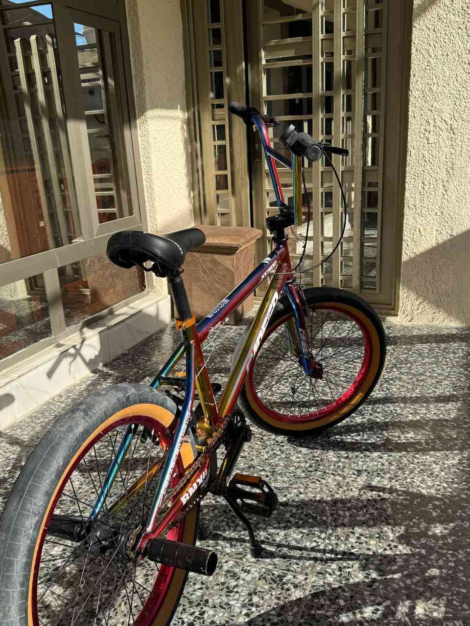 بايسكل بي ام اكس نضيف كلشي ما مبدل بي سعر 130بي مجال الرقم ***********
