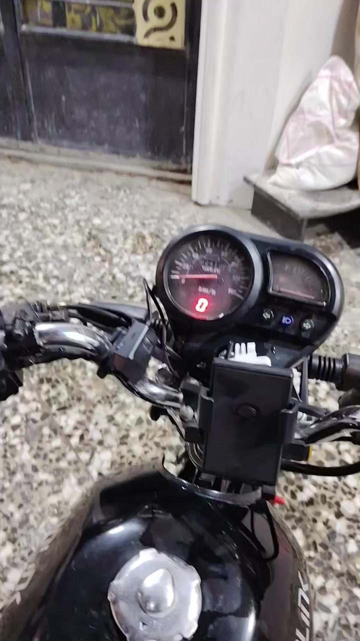 سونك ماكس مديل ٢٤ نازله ٢٥ كفاله عامه بس البكلايت الجامه مكسوره ٧٥٠ وبيها مجال بغداد الشعله الخطيب الزراعي ***********
