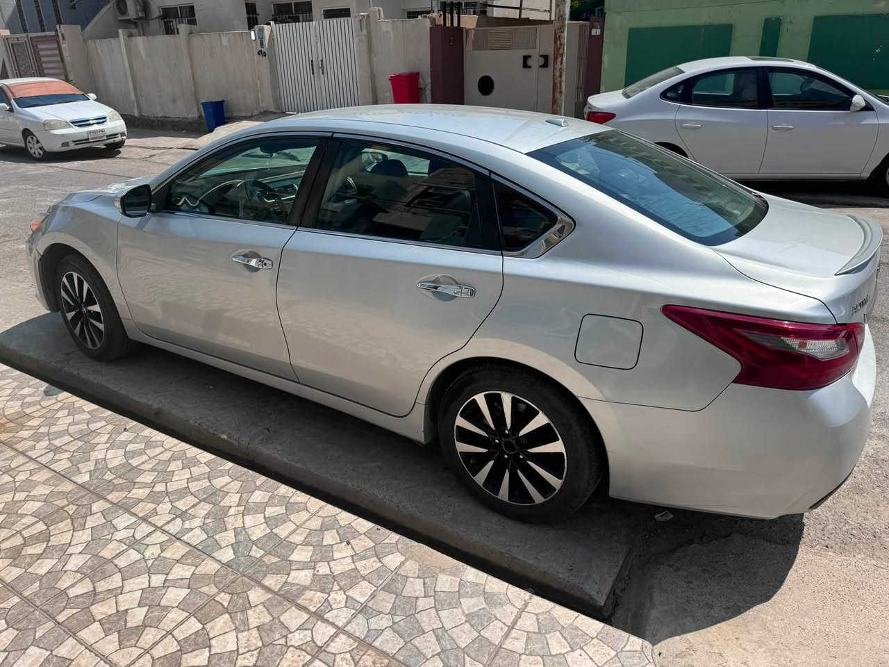 سلام عليكم
ألتيما 2018 للبيع بسعر مناسب

SL

فول مواصفات  ما عدا الفتحة

ماشية 150mi

الضرر 3 قطع

بصمة تشغيل عن بعد 

كشنات جلد

هيتر كشنات

كروز مثبت سرعه

رادار

تحكمات ستيرن

رقم نينوى

تخم تاير جديد باتري جديد

محرك وكير مكفولات

للاستفسار

***********

