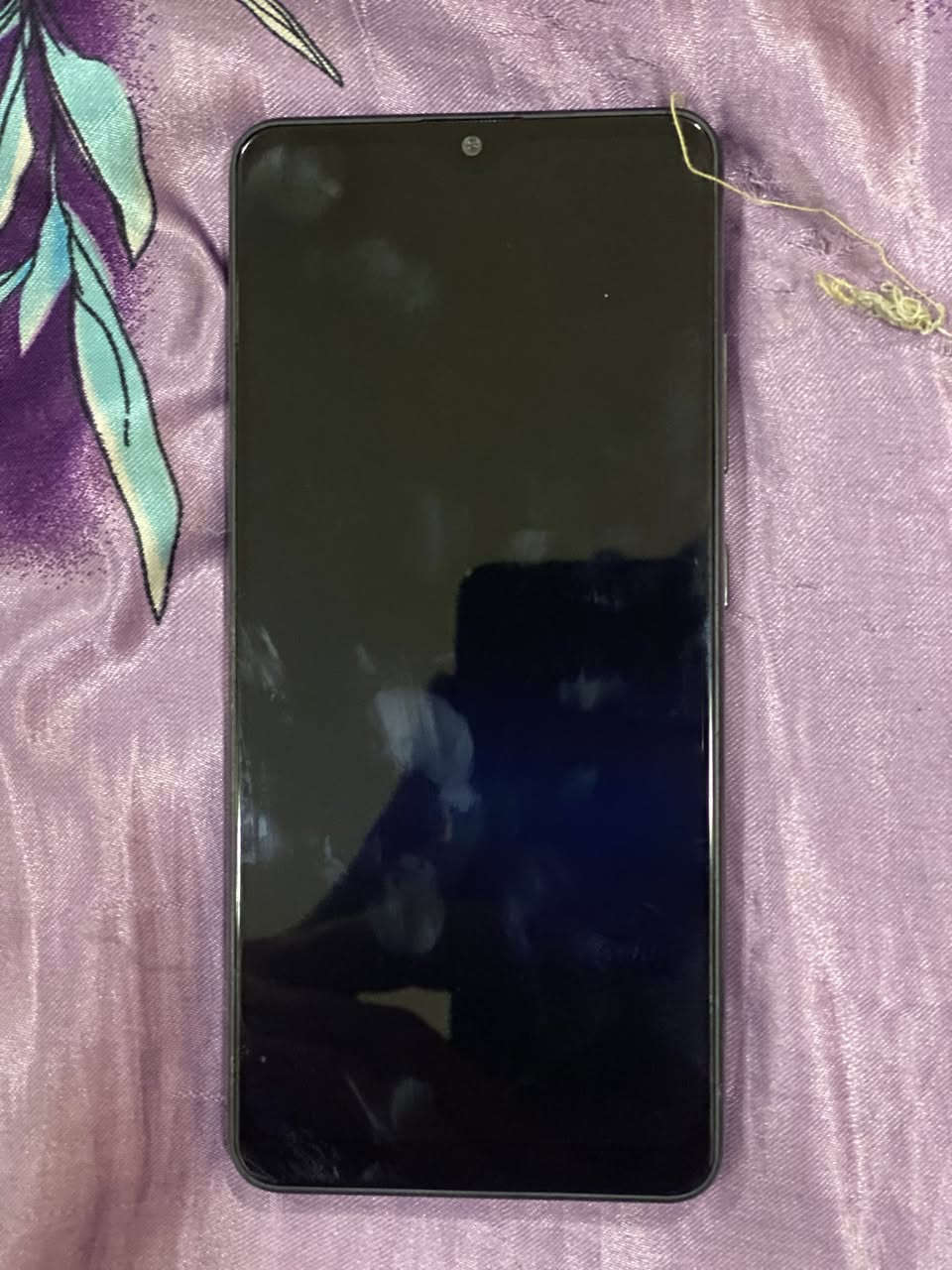 موبايل A32 نضيف كلشي ما امبدل بي الذاكرة 128 جهاز أخو الجديد ***********قفلة اب 70
