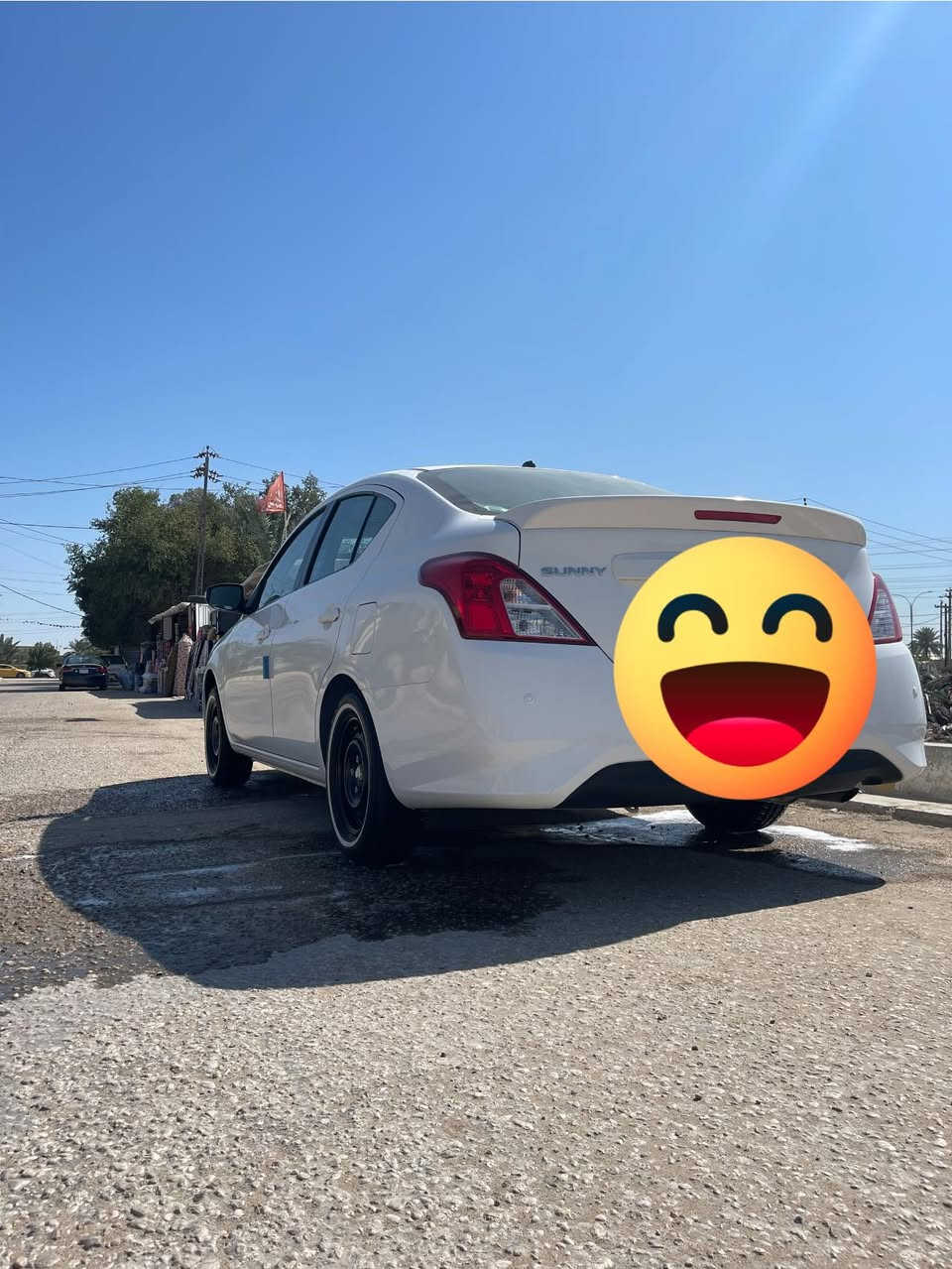 السلام عليكم نيسان صني موديل 25 ماشيه 7 الف كفاله عامه حته من الشخط  رقم اربيل بسم شركه اتريد تحويل اتريد وكاله بكيف المشتري 
ب126 وبيه مجال بسيط والي يكلي عل السعر سوك وكلشي بي 
مكاني حله سونار موجود
ملاحضه السياره بدون غراض
***********
