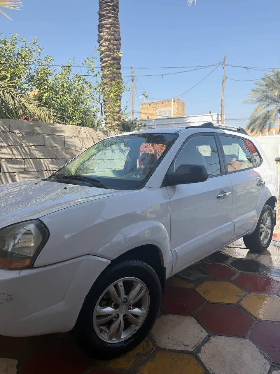 توسان موديل 2010 بغداد الدولي مكفولة كفالة عامة تخم تاير سيارة ما ناقصه أي شي جديدة***********
