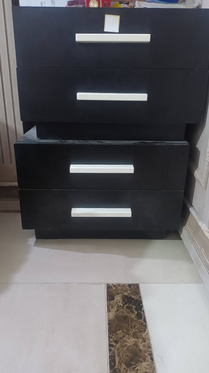 ميز مرايه ومجرات عدد 2نظيفات السعر 80


**إذا كنت صاحب هذا الإعلان وتريد حذفه لأي سبب، رجاءا أرسل رسالة إلى الدعم الفني**