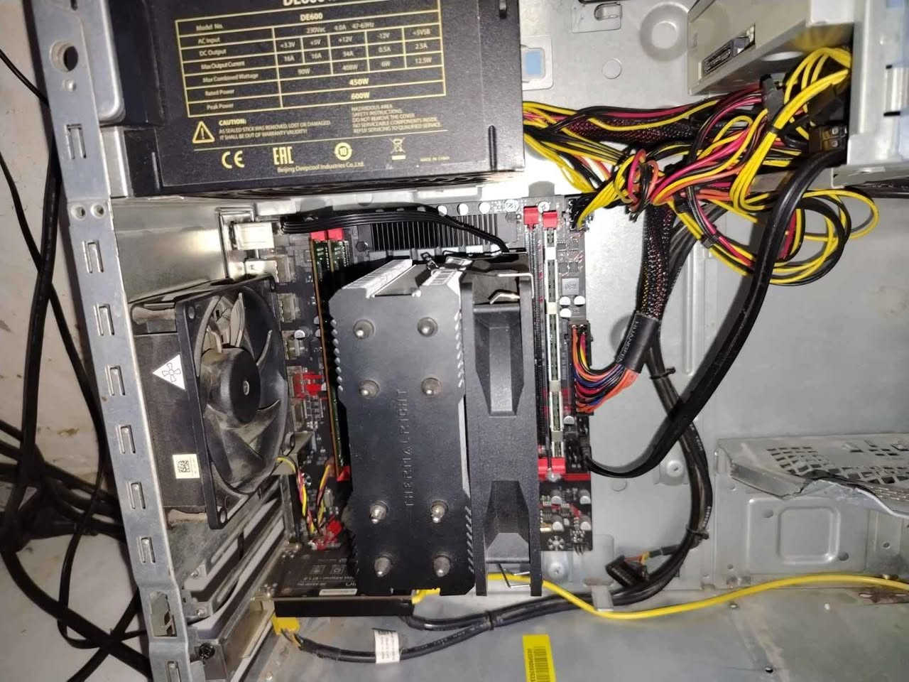 معالج  2666 xeon v3
3.50Ghz     مفعل بالبورد التوربو بوست تردد عالي

البورد x99  PR8 ddr3  

الرامات تلث قطع 32gb  ،8+8+16  Samsung تردد 1867Mhz

القطع نضيفه و مفحوصة وجاهزة شغلت عليه محاكيات والعاب وادئه يخبل بسبب التردد العالي

السعر : 100الف بي مجال بسيط Honolulu, HI


**إذا كنت صاحب هذا الإعلان وتريد حذفه لأي سبب، رجاءا أرسل رسالة إلى الدعم الفني**