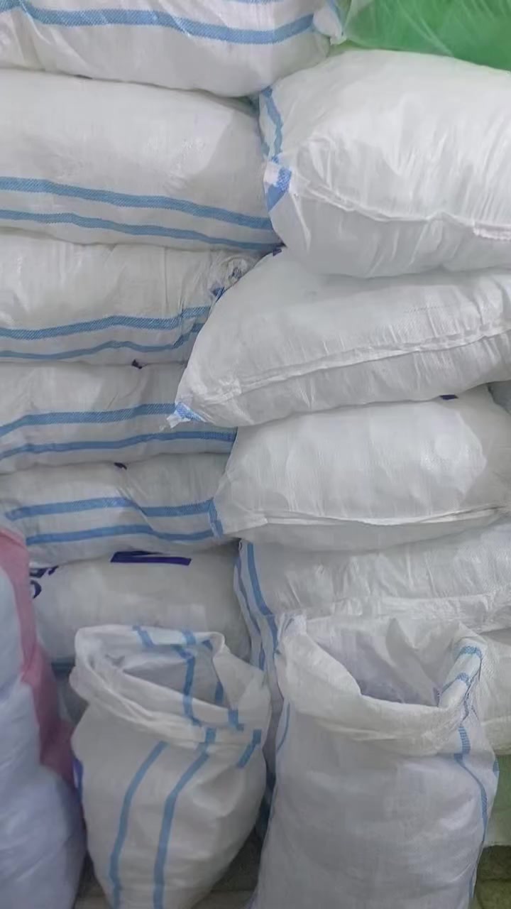 السلام عليكم المكان الشعلة جكوك نهاية شارع قمربني هاشم  الي يريد يرسلني على وتساب *********** كلشي مذكور بل مقطع الله يرزق الجميع
