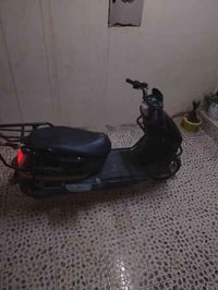 ماطور شحن اوبامه للبيع ماطور نضيف قدام العين كلو شغال نضام R سرعه 93 ح...