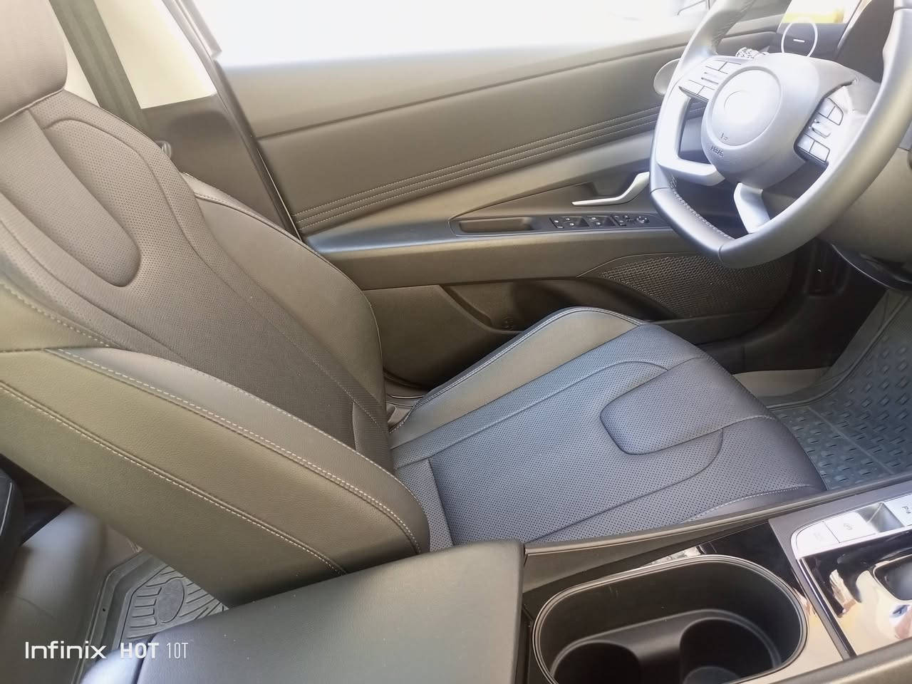 السلام عليكم النترا خليجي تجميع صيني 25 موديل مكفول المواصفات المعروفة هند ابريك بصمة التشغيل بصمة أربع أنظمة قيادة المحرك 1500دبل نوزل السعر 151 والشراي يدلل المحافظة البصرة الهاتف *********** ابو زهراء
