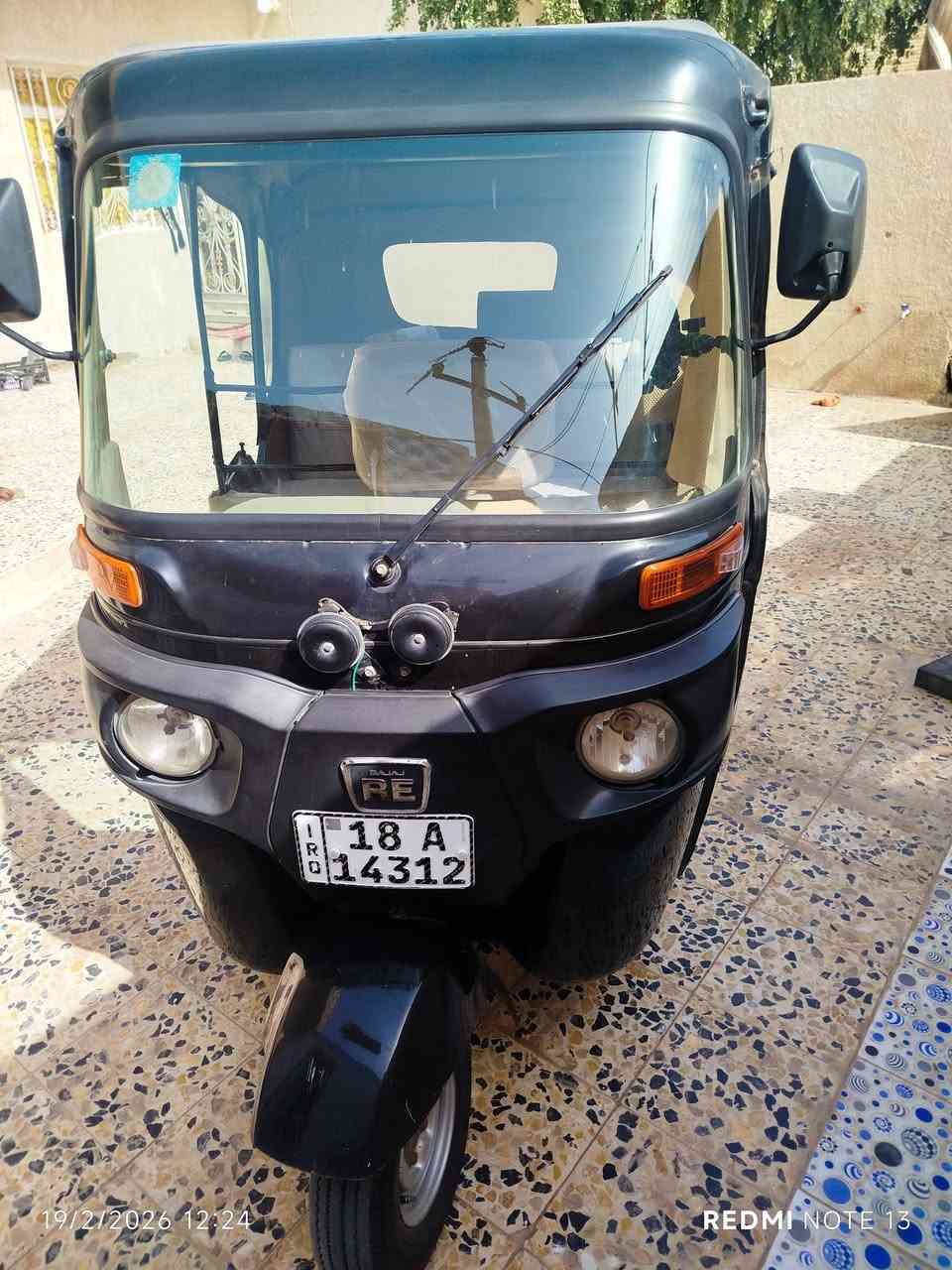 السلام عليكم تكتك البيع مديل 22 دوسات معمرات محرك مكفول تخم تاير كهربائيات شغلاله مسجل مضخم دوشمه بيه ضربه بسيطه يم سكن تكتك خير من الله كبل الشارع ما تخسر عليه ربع رقم حله ستوه داخله هزه رقمه نكليزي مشروع وطني وين متريد داور مكان تكتك العماره عارضه 8750 رقم الهاتف***********
