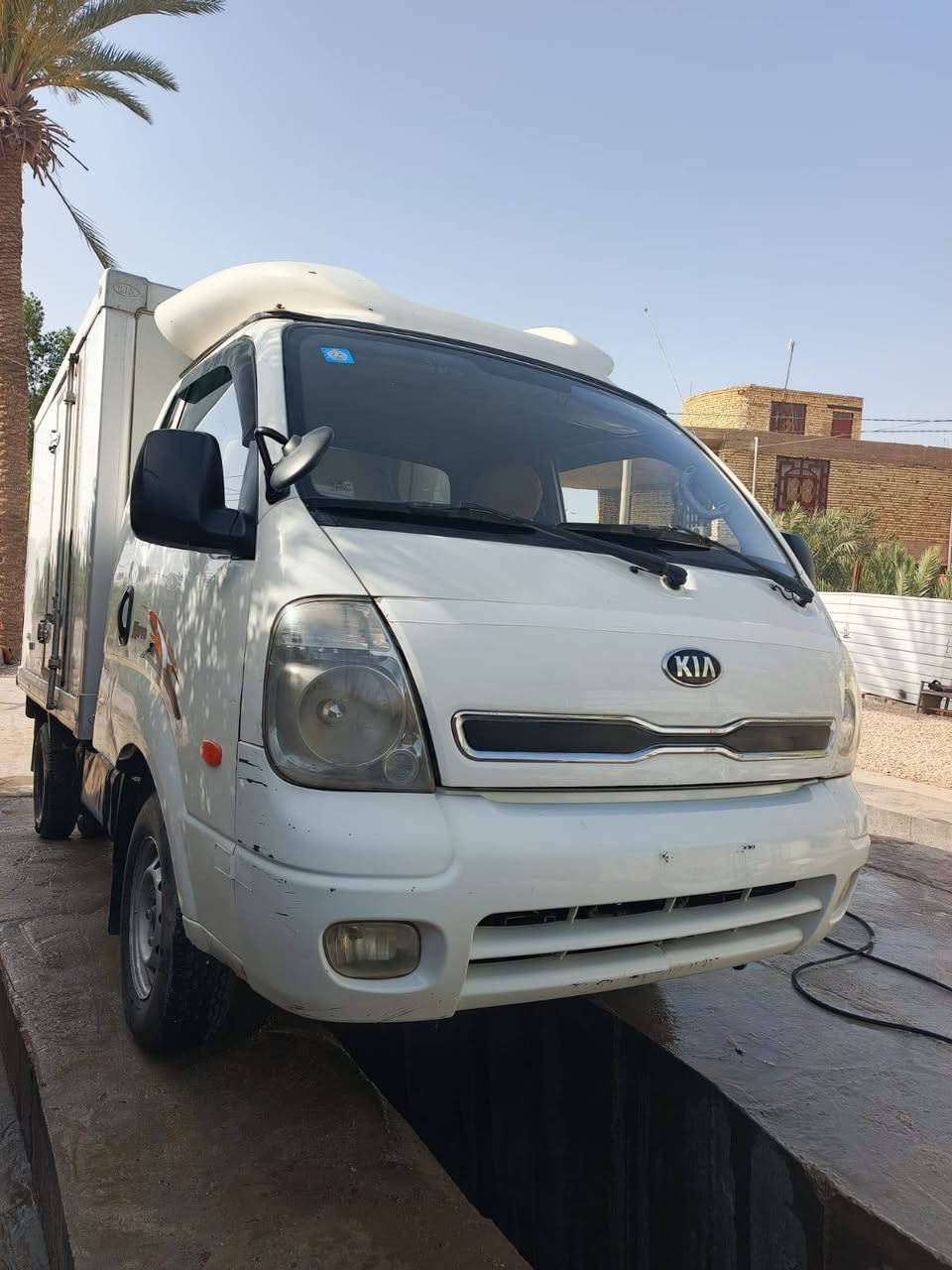 سلام عليكم كيا براد موديل ٢٠٠٨ بغداد باسمي محرك كير تبريد كفاله وجديد الاتصال ***********
