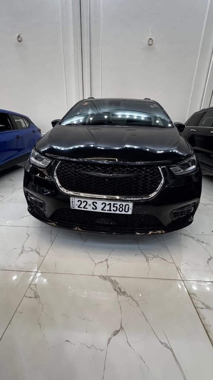 السلام عليكم كرايسلر باسفيكا ٢٠٢٣ S فووول مواصفات ١/١ بانوراما دخول جديد مرقم اربيل ترقيم جديد وكالة تحويل بشرط خمس كاميرات كشنات كهرباء تدفئة وتبريد بالكشنات خزن رادارات ٣٦٠ درجة مشي قليل ماشيه ٢١ ألف  حادث قطعتين تبديل بنيد قبغ صندوك جاملغ خلفي  بي شويه صبغ صور حادث ع الواتساب ***********  سعر ٢٢٠ ورقه بي مجال قليل للشراي
