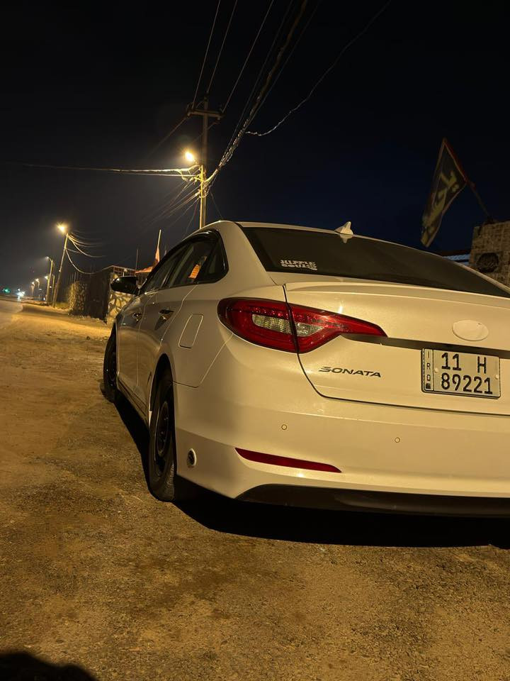 مساء الخير سوناتا 2017وارد امريكي (بدون ضربه)لون صدفي باسمي ورقم الانكليزي الجديد بيه مكانين تكشير وثلاث مكانات شخوط  مصلحات ع اخر حبايه سونار تاخذ صدك 1.منضومه كامله زنون ورقتين ونص 2.ومنضومه كامله مال غاز ٣اوراق تريد تعبيه تريد تخليه
3.ويل لجماليه ب ورقه ونص ويل كب موجود وياهه سياره مال جناي 3-كير مكينه حداديه كامله مكينه 4.معليه كازكت ع مود الدونز فقط ماكلك تراي تاخذ ضمان للملاحضه (بياع شراي لطبلي)
وتشوف السياره احلئ من صور ونصبه تخبل وداخل بجيس واني مو بياع شراي اريد اخذ عالي فقط رقمي(***********) كلب وشوف وبيك خير وتدلل و(سعر 138) بيه مجال ملش قليل
