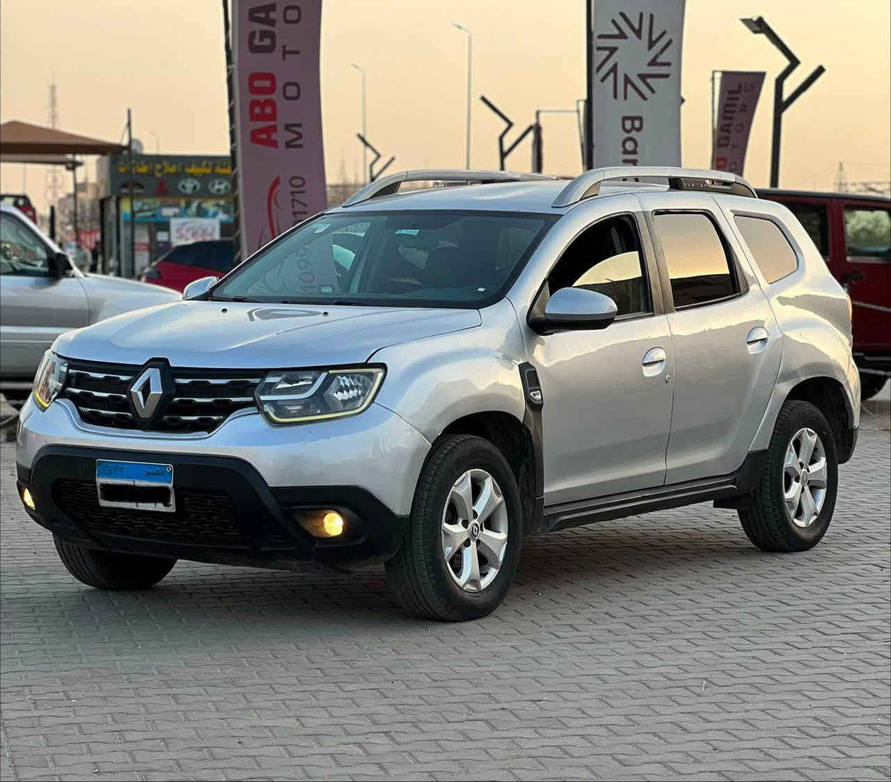 🚘 في سوق مليان اختيارات... في عربية واحدة هتخليك تقفل البحث من أول معاينة.
رينو داستر 2019 H2 أوتوماتيك ✨
✔️ لون فضي
✔️ صيانات منتظمة من الزيرو
✔️ عداد 230 ألف كم
✔️ رخصة سنة مرور التجمع
✔️ جنوط سبور – شاشة تاتش بكاميرا خلفية – حساسات خلفية
✔️ مثبت ومحدد سرعة – فرش جلد – ليدات – فوجات – فامية مثبت بالرخصة
📝 رشة بالكامل ماعدا السقف، مع رش بعض الأجزاء من الداخل.
📍المعاينة: مدينة نصر
💰 السعر قابل للتفاوض بعد المعاينة فقط.
الفرص الحقيقية مبتستناش كتير... ولو عجبتك من الوصف، المعاينة هتعجبك أكتر. 🔥 القاهرة الجديدة, القاهرة


**إذا كنت صاحب هذا الإعلان وتريد حذفه لأي سبب، رجاءا أرسل رسالة إلى الدعم الفني**