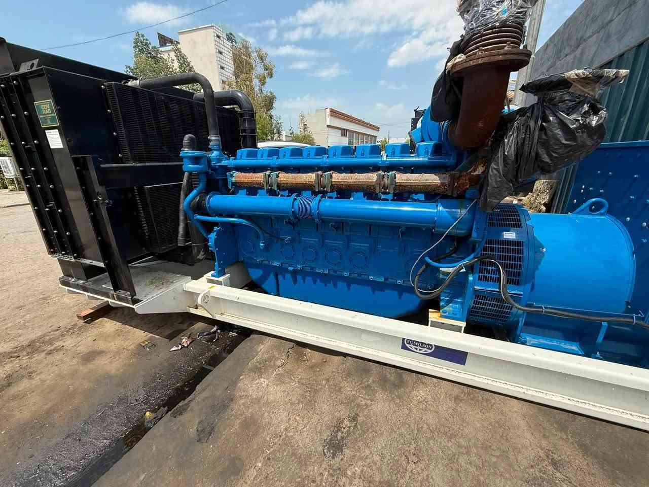 السلام عليكم
بيركنز 4008 بريطاني 
ساعات العمل 83 ساعه فقط 
‎بلادي مولد
‎حجم التوليد1100kva 
‎🔥اربيل صناعه جنوبيه فرع الاول
‎🚚يوجد توصيل الى جميع المحافظات وبضمان 🚚
‎ للاستفسار:
‎ابوعلي 
/***********
***********
