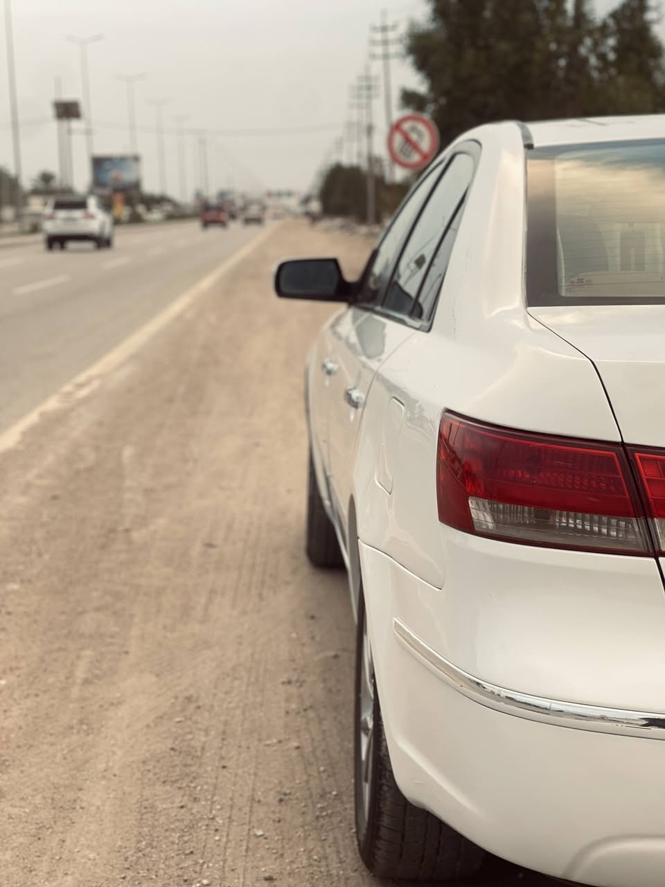 سوناتا خليجي موديل 10 رقم بابل ب اسمي مكينه وكير جدد مكفولات محرك 2400 (صبغ عام ) بدون حادث وضربه قويه دواخل كفاله (بيها دعمه بلصفحه مبدل بوب اثنين جه السايق فقط)تصوير فيديو قبل الصبغ موجود
مكاني حله..السعر 109 وبيها مجال للشراي مو شراي لا تعبني  *********** السياره صبغ فرن درجه اولئ واحلئ من الصور بهواي مال جناي ..
