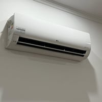 للبيع سبالت ال جي انفيرتر تحكم مستعملة بحالة ممتازة ❄️  عدد (3) سبلت: ...