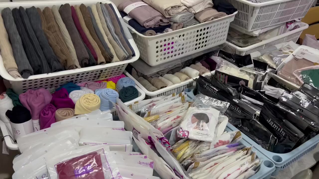 L Hijab store
L. L for hijab طرح وملابس وأطقم ماليزي وبندانات ومكملات حجاب


**إذا كنت صاحب هذا الإعلان وتريد حذفه لأي سبب، رجاءا أرسل رسالة إلى الدعم الفني**