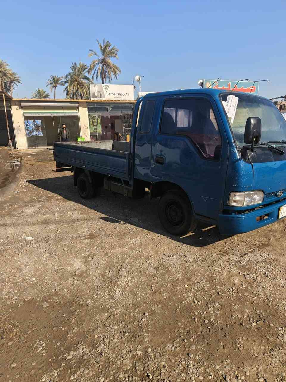 سلام عليكم إخوان كيه حمل للبيع السياره مكفوله كير ومكينه وشاصي واكسن موديل 2000السياره بسمي الشراي يتصل عله الرقم وبي خير ويدلل ***********
