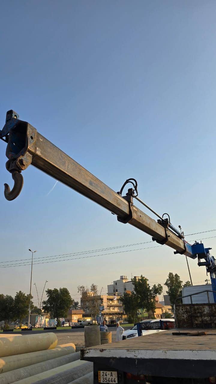 للبيع جهاز سبعة ونص طن ثلاثة سلايت دهن مكفول ***********
