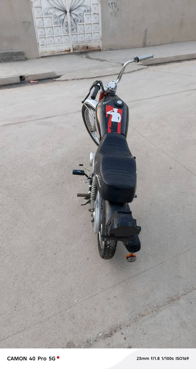 سلام عليكم دراجه نامه ماناقصها كلشي انطيكياها شرط مكينه مامفتوحه شاصي جديد كلشي شرط شراي راسلني وتدلل


**إذا كنت صاحب هذا الإعلان وتريد حذفه لأي سبب، رجاءا أرسل رسالة إلى الدعم الفني**