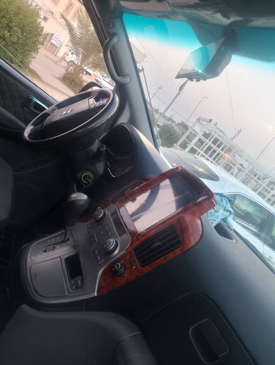 ستاركس بغداد باسمي 2012
مرمزه 14 محرك مكفول رقم دولي 
سعر 195
***********
الصويره
