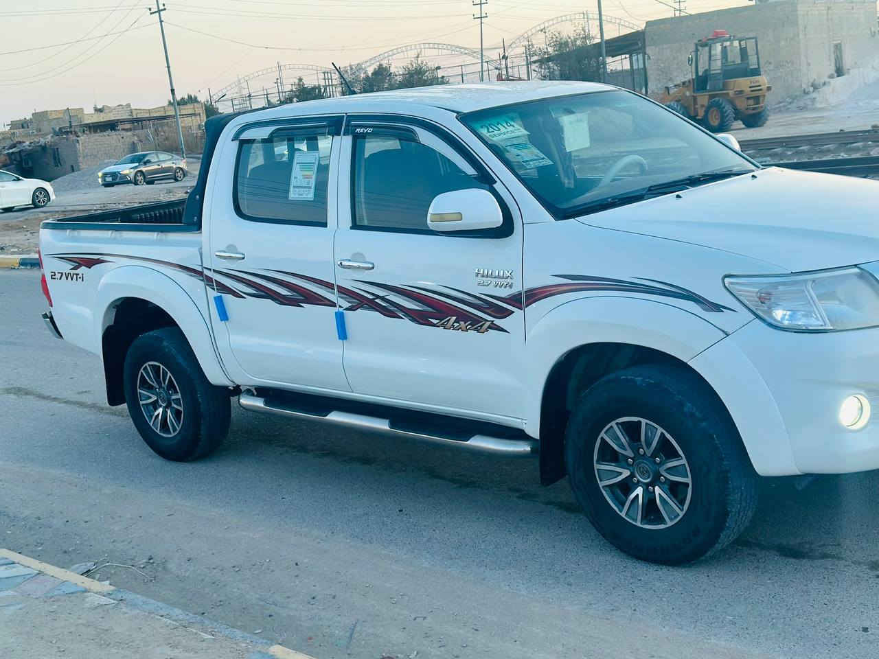 سلام عليكم
فورويل 2013 كويتي كفاله عامه 

مكينه وكير وحداديه وتخم تاير كله جديد 

رقم اربيل الجديد جاهزه من كلشي 

السعر 205 وبيه مجال 

مكان السياره الديوانيه قضاء الحمزه الشرقي 

‏‪***********‬‏
