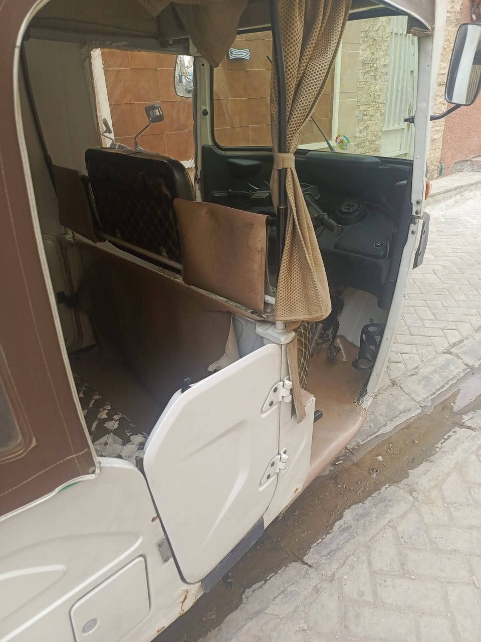 تكتك موديل 2021 كبل للشارع مجفته مره وحده وبيها طخات قليله معروضه بـ 8500 وبيها مجال 
رقم الهاتف ***********
