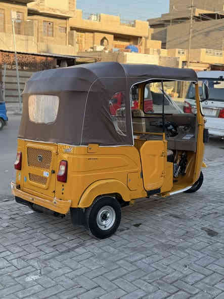 سلام عليكم 22 كفاله كشر ومكينه تحويل ثاني يوم رقم بغداد  مكاني البياع تقاطع درويش ***********
