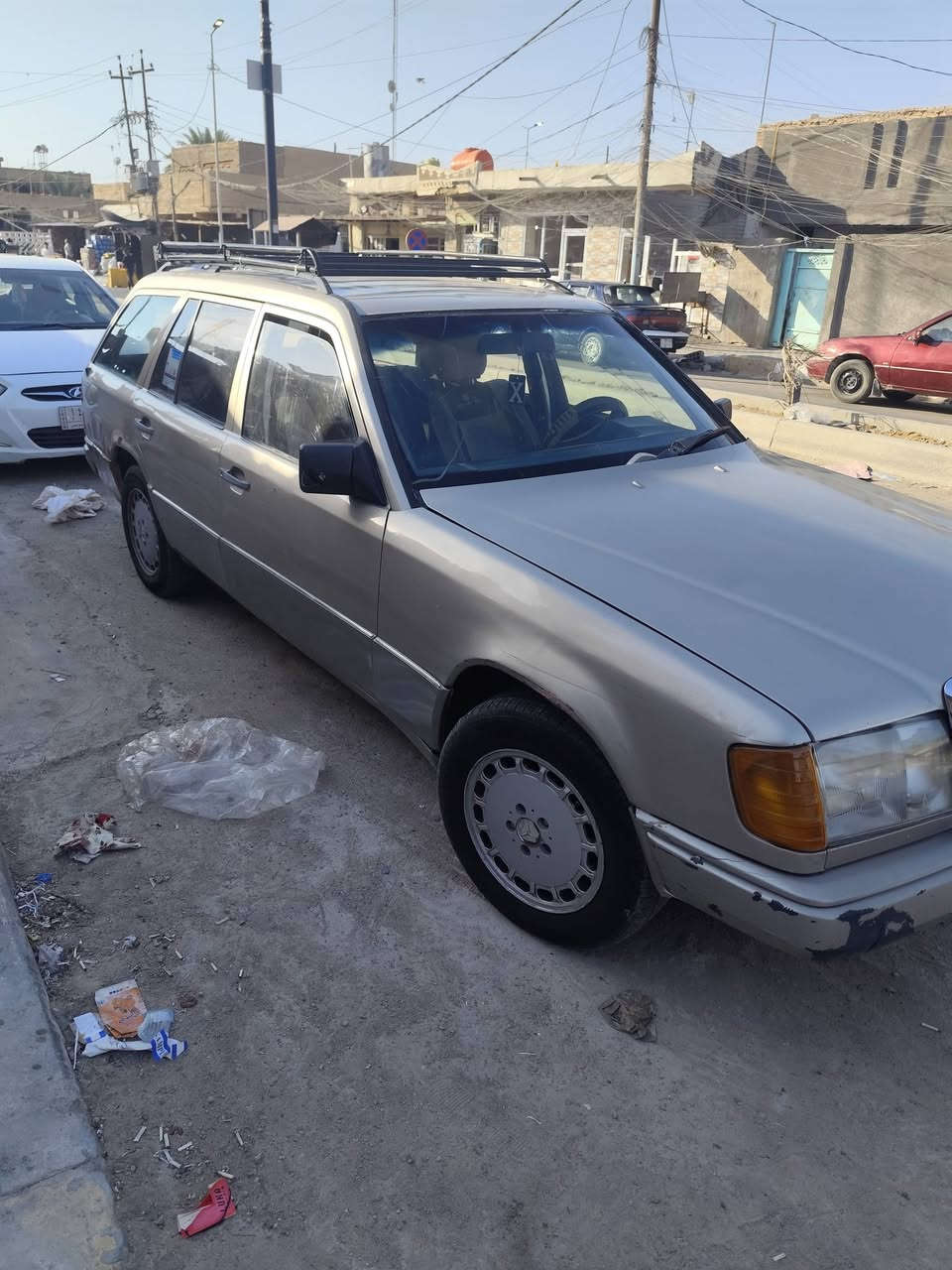 مارسدس للبيع السياره خير من الله گير ومحرك بطه حدادية خير من الله السياره باسمي رقم بغداد  انكليزي انطيك  تحويل ثاني يوم 
مكان السياره الحله محاويل ***********
