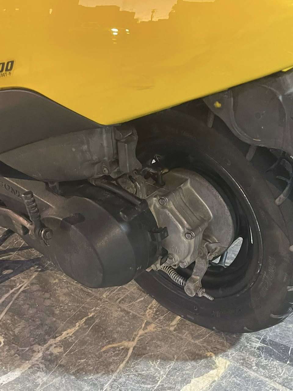 راجه سبيسي ياباني للبيع دراجه غراض الاصليه قبق هندر كابريتر صالنصه شوته كله بلاديه مو تجاري وناعمه تخبل مكينتها كلها شغاله سلف هندر كهرباءيات مابيه نقص برغي ابد السعر ٦٠٠ شراي تصل خاص ماجاوب شراي تصل خاص ماجاوب ***********
