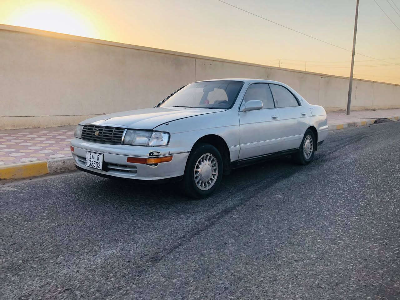بطه موديل 2000مكفولة كص ونقل جثه وضربه وعيب شرعي رقم بصره سنويه ل30 تحويل ثاني يوم مكينه وكير جدد حدايه جديده السعر 48 مكان السياره ميسان العماره رقم الهاتف ***********
