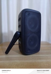 سبيكر من شركة GDHENGYIN جديد غير مستخدم مع ميكروفون هدية صوت جداً عالي...