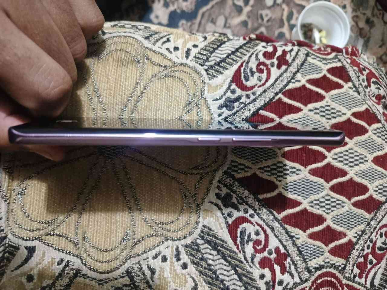 مبايل هونر X9C جديد ذاكره 256عشوائيه 12 غراضه كامله السعر 275 وبي مجال قليل نجف حي الوفاء ***********
