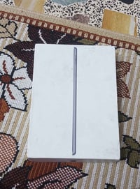 ايباد ٩ • ٦٤ • نظيف
