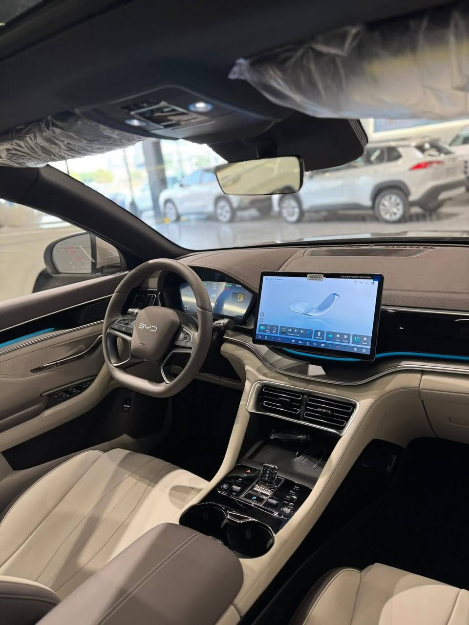 بي واي دي سونغ بلص   Byd song plus
- موديل 2025

- فئه song plus

- الممشى صفر

- 12 كامرة +12 حساس

-رادار تفاعلي

-12 ايرباك

-  5 راكب

- سقف بانوراما

- تحديد مسار

- كشنات جلد 

-رادار امامي

-كامرات 360 درجة

-كراسي كهرباء 

-120 كيلو متر بشحنه

-نقط عمياء

-مانع تصادم

- السعر 20,500$ بدون رقم 
كلفة الرقم 15 ورقه شمالي بيوم واحد 

- البيع بنظام النقد فقط (لايوجد اقساط❌)

............

- للمعلومات زياره موقعنا :

- الرقيم - اربيل / شارع 100 المعارض / بجانب محطه بانزين هوگر مقابل هفته بازار 1

- (معرض الرقيم على خرائط گوگل ) 

- او الاتصال على:

*********** 📞 

*********** 📞
